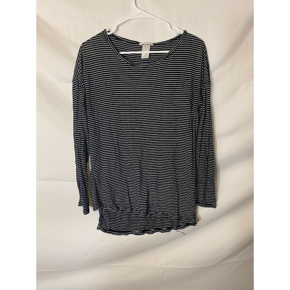 Stripes Normcore Women’s Top Medium Black White Basic Capsule